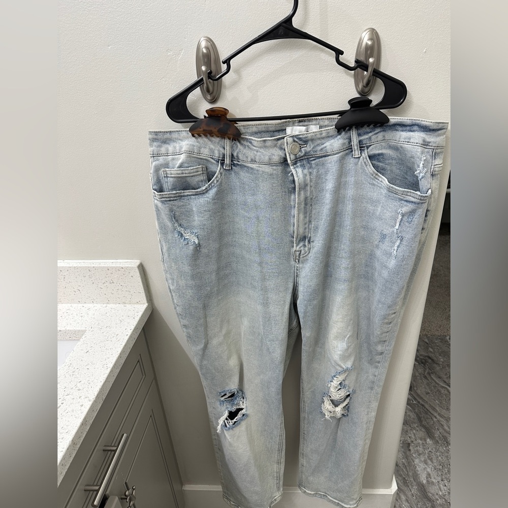 Vervet size 22 acid wash jeans
